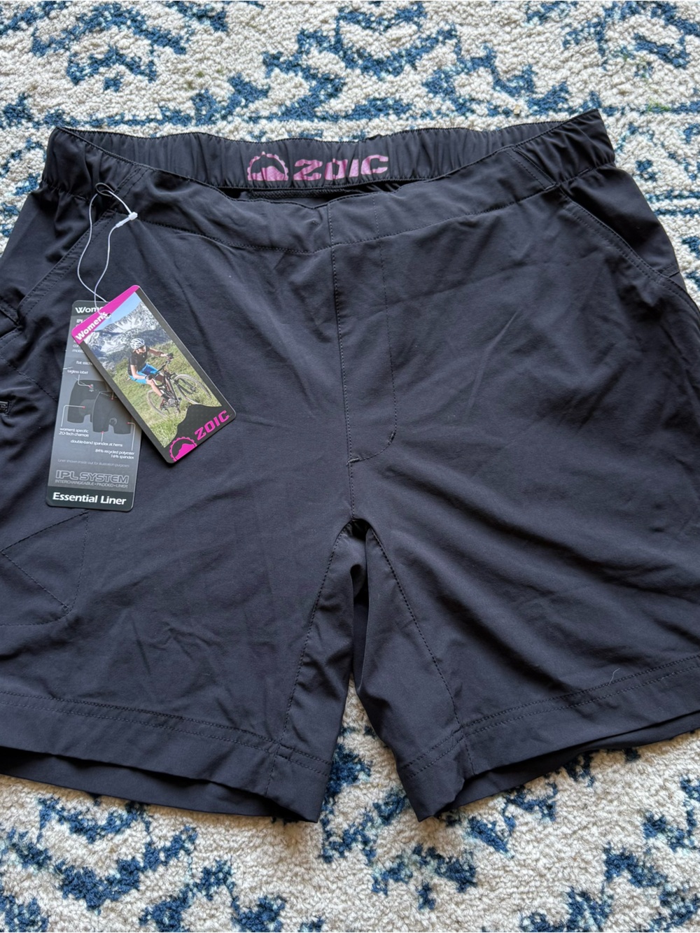 ZOIC Women’s Black Athletic Cycling Shorts